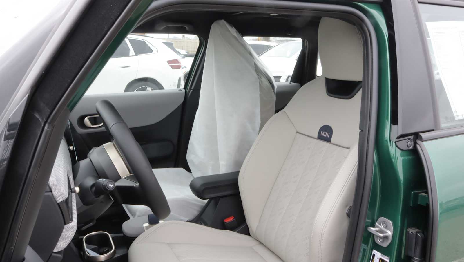 New 2026 MINI 4 Door Signature Plus Sedan