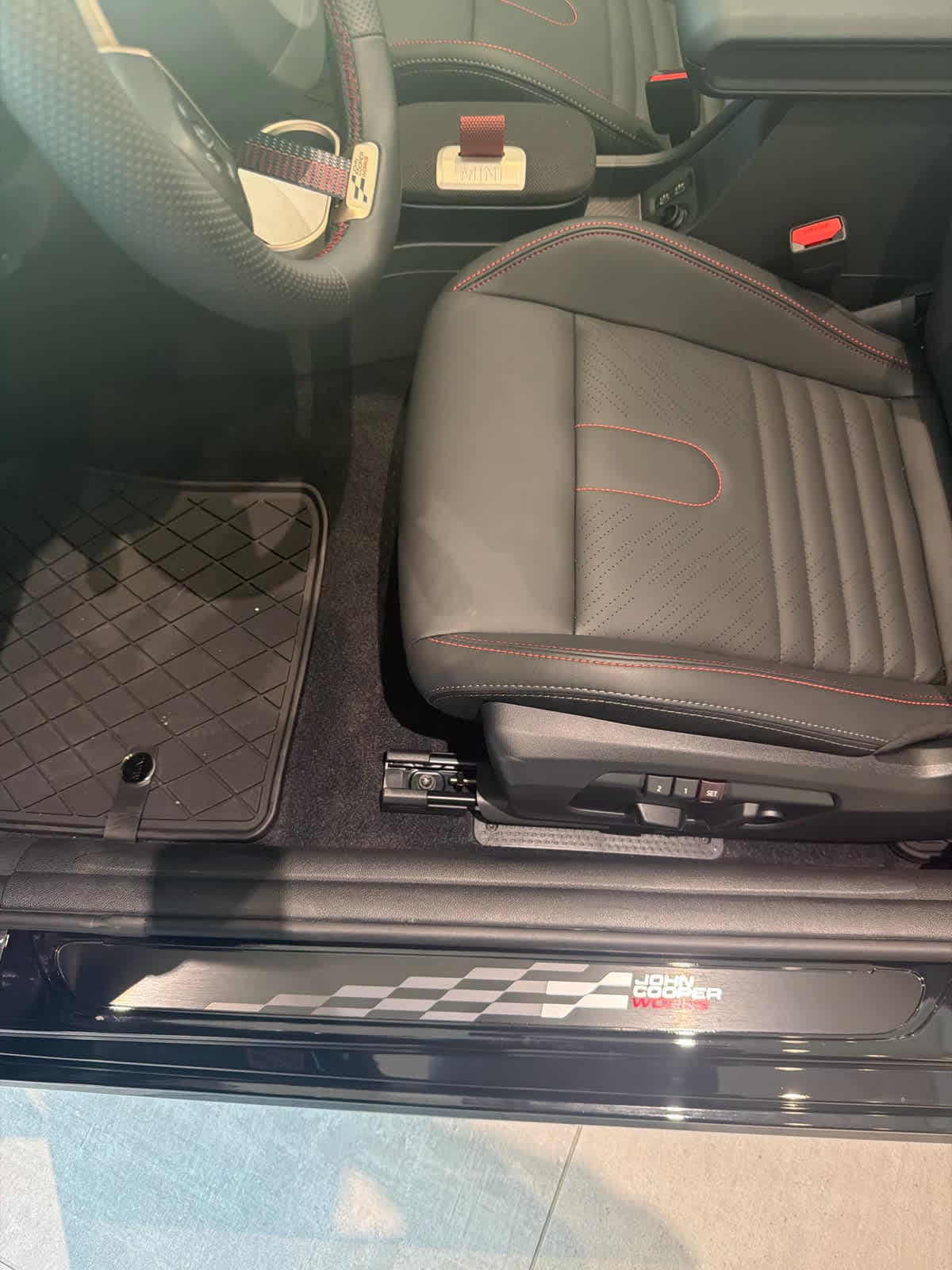 2026 MINI Convertible John Cooper Works - Photo 7