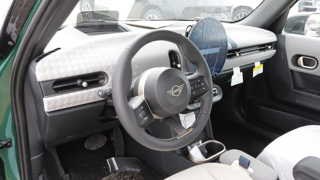 New 2026 MINI 4 Door Signature Plus Sedan