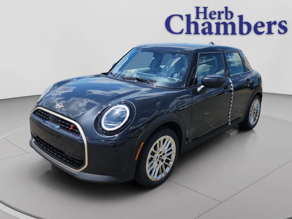 New 2026 MINI 4 Door Signature Plus Sedan