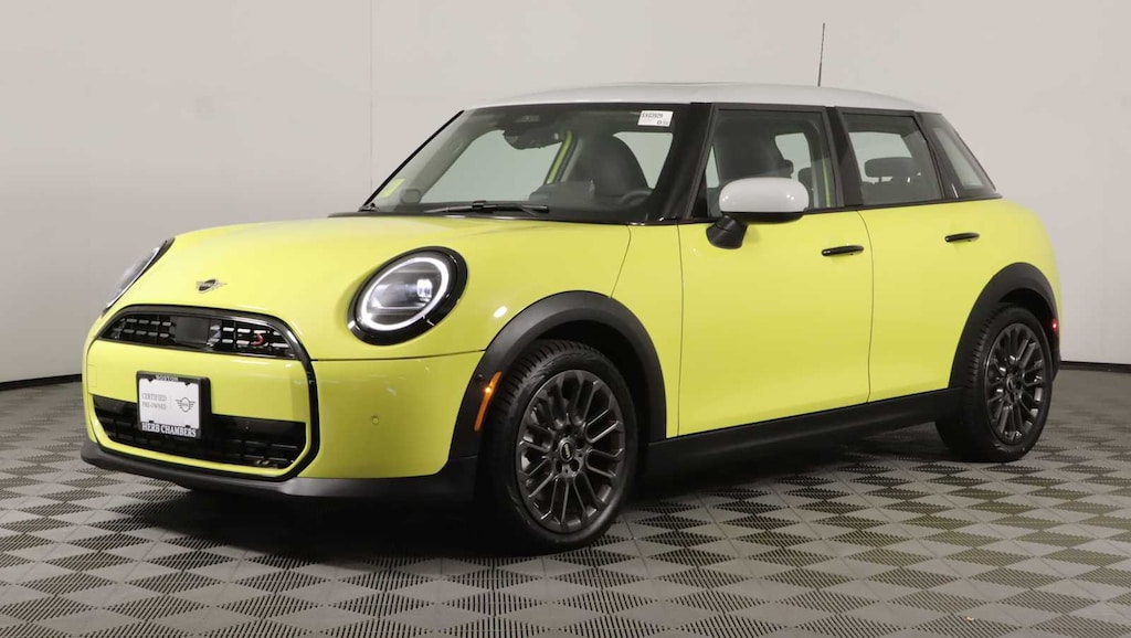 Used 2025 MINI Hardtop 4 Door Cooper S Hatchback