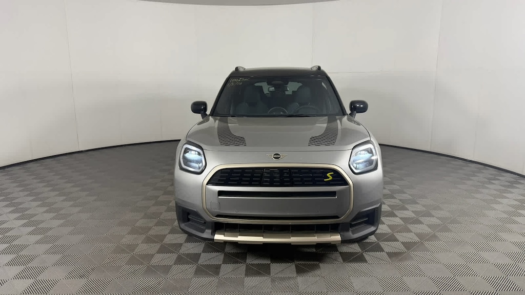 New 2026 MINI Countryman Signature Plus SUV