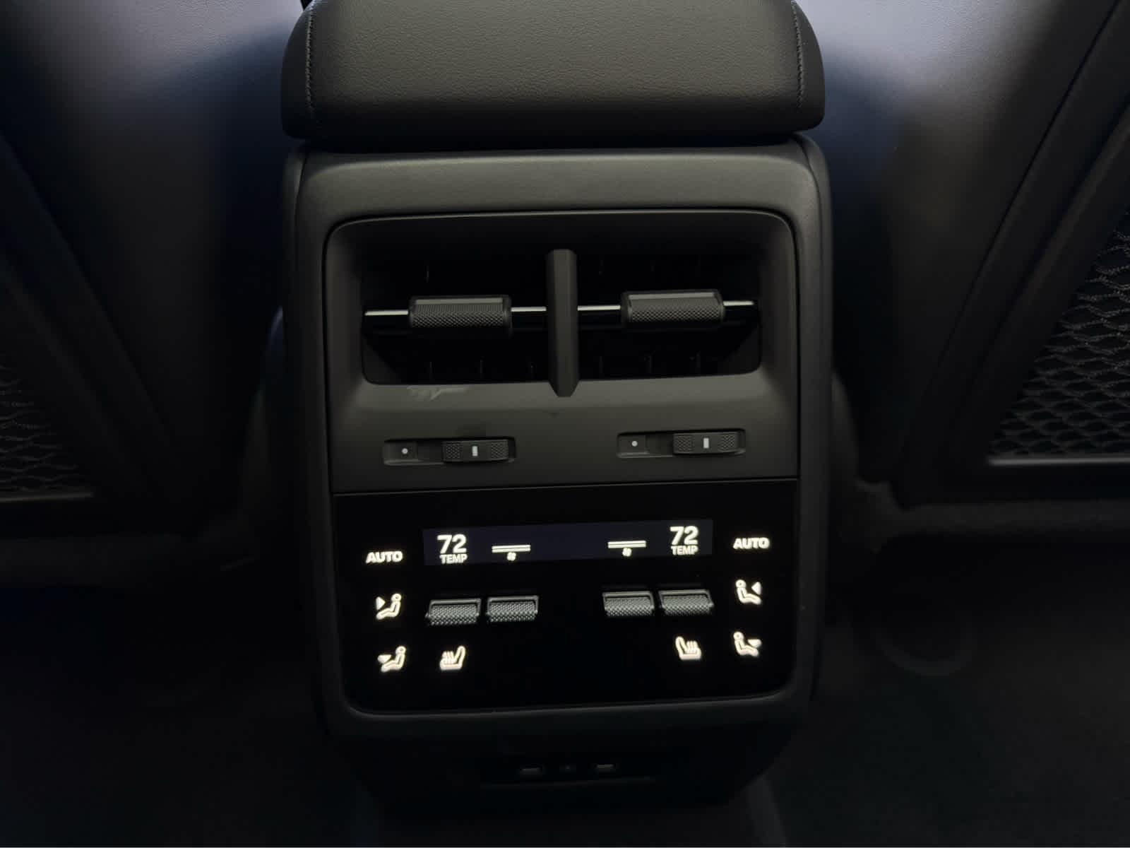2026 Porsche Macan Base - Photo 30