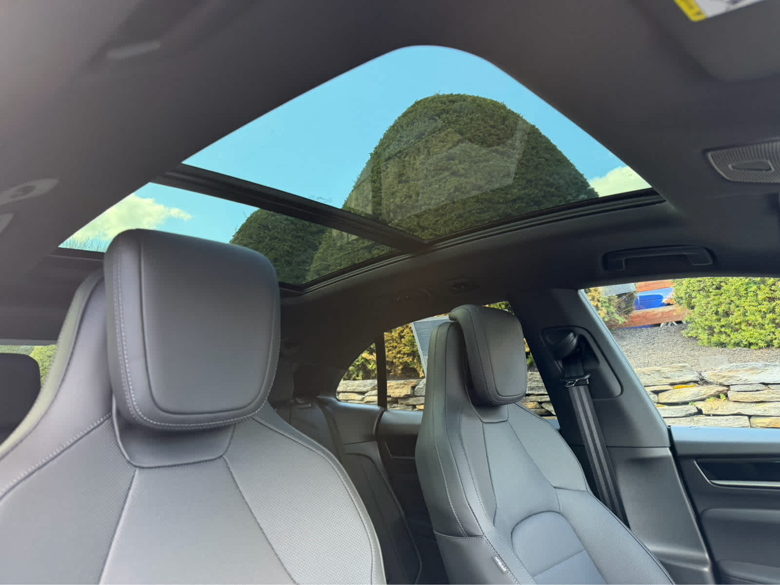 2026 Porsche Macan Base - Photo 31