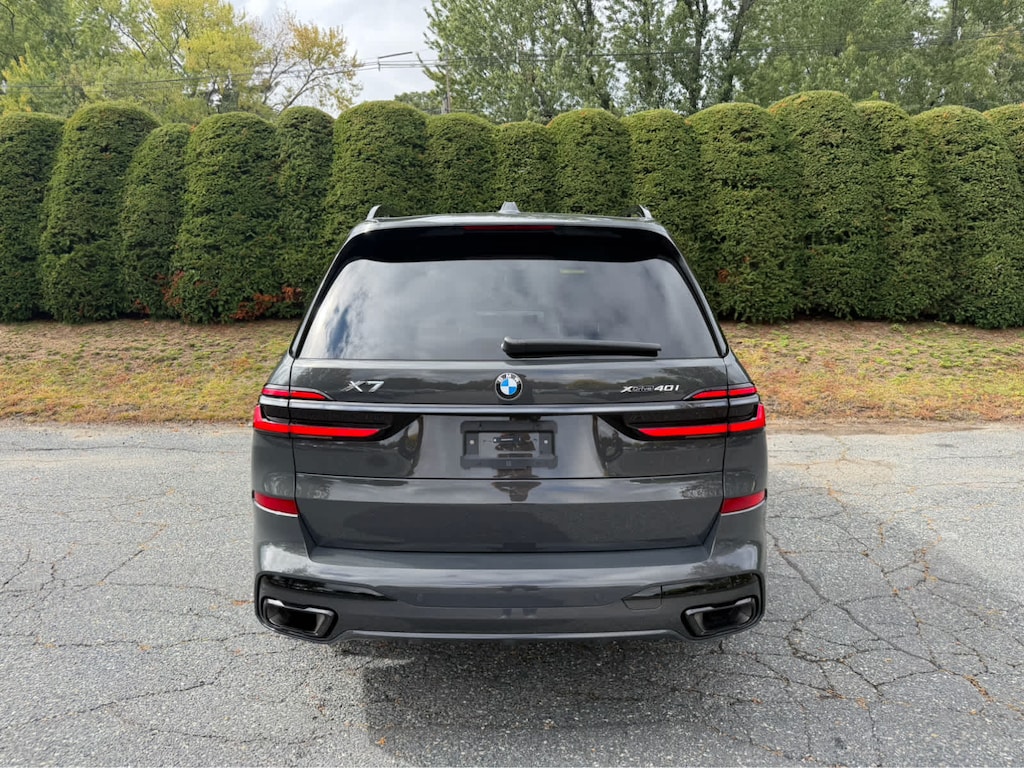 Used 2024 BMW X7 xDrive40i SUV