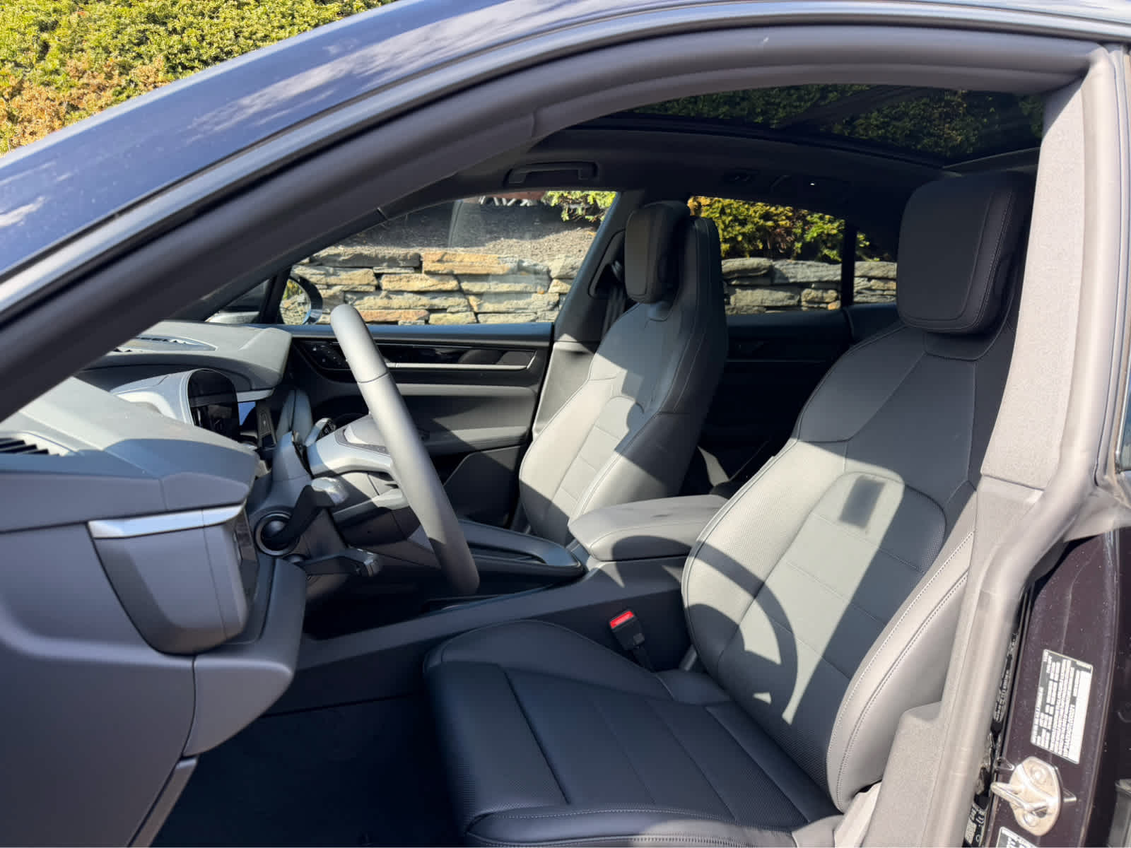 2026 Porsche Macan Base - Photo 15