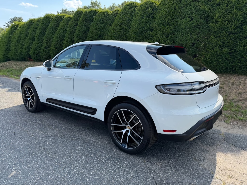 Used 2023 Porsche Macan SUV