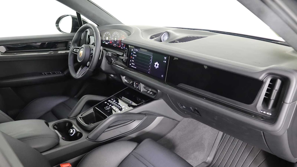Used 2025 Porsche Cayenne Coupe GTS SUV