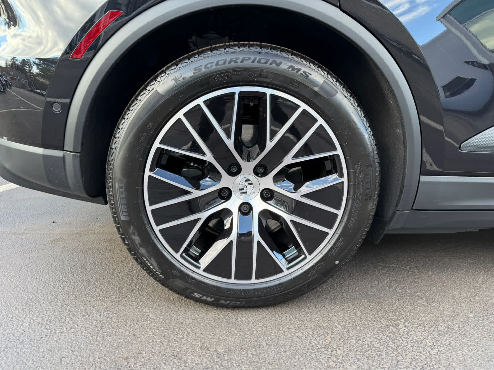 2026 Porsche Macan Base - Photo 11