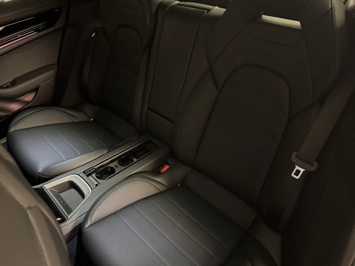 2026 Porsche Panamera Base - Photo 20