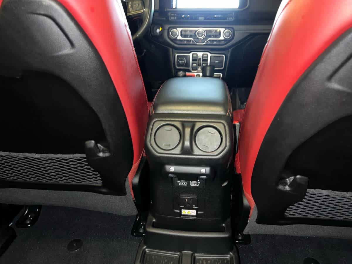 2024 Jeep Wrangler 4-Door Rubicon 392 - Photo 23