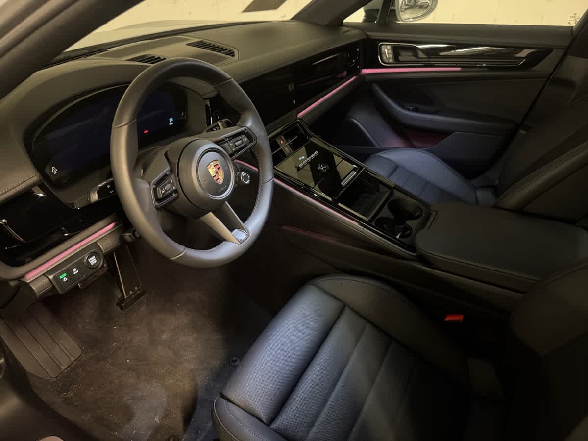 2026 Porsche Panamera Base - Photo 4