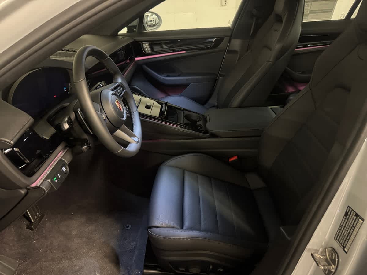 2026 Porsche Panamera Base - Photo 5