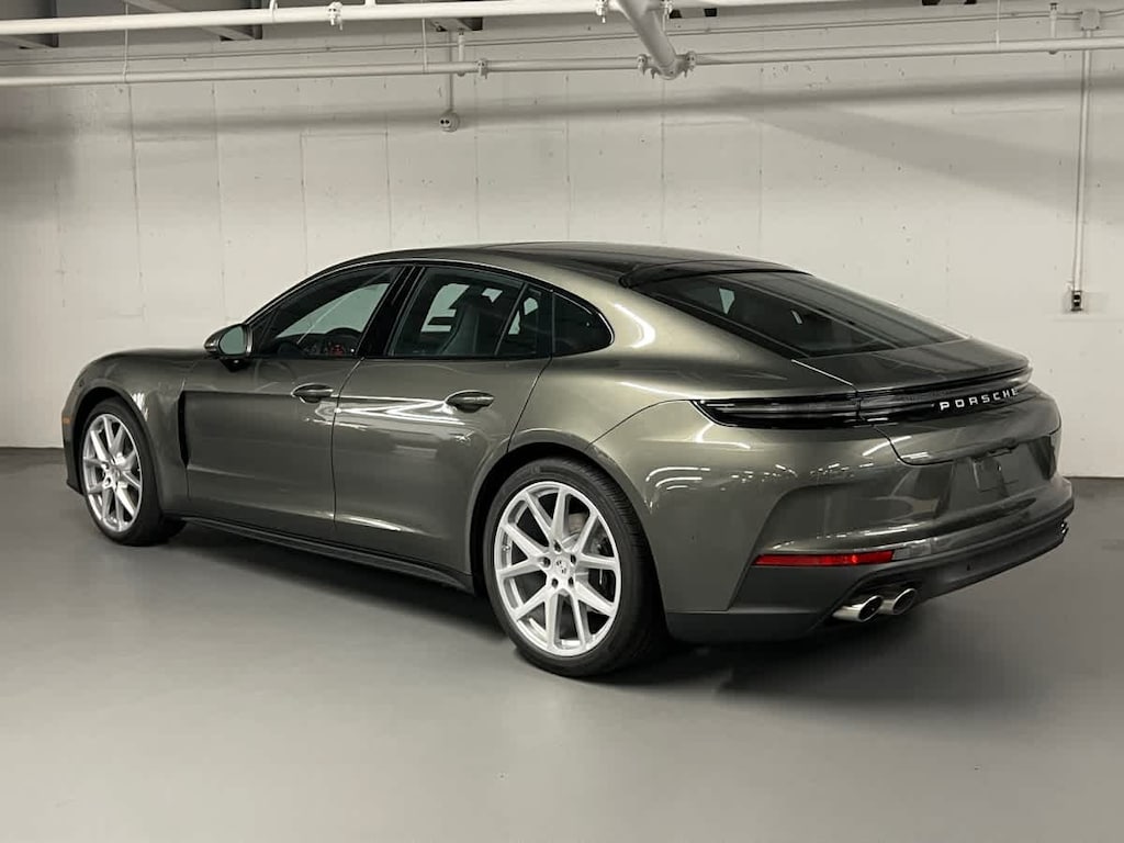 New 2026 Porsche Panamera 4 Sedan