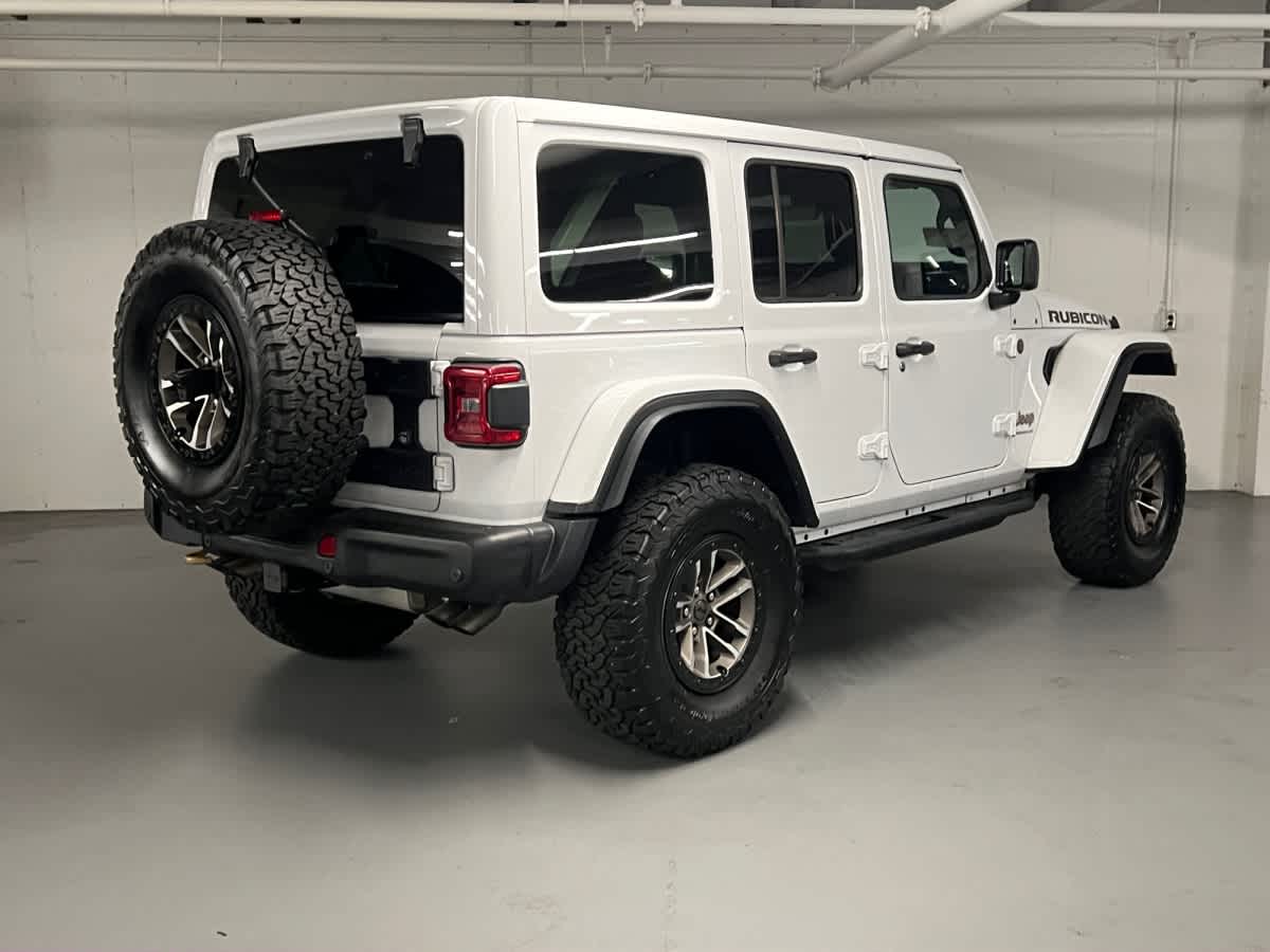 2024 Jeep Wrangler 4-Door Rubicon 392 - Photo 13