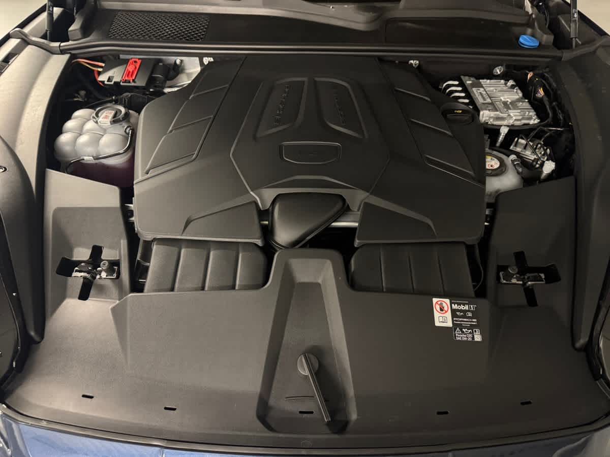 2026 Porsche Cayenne S E-Hybrid - Photo 31