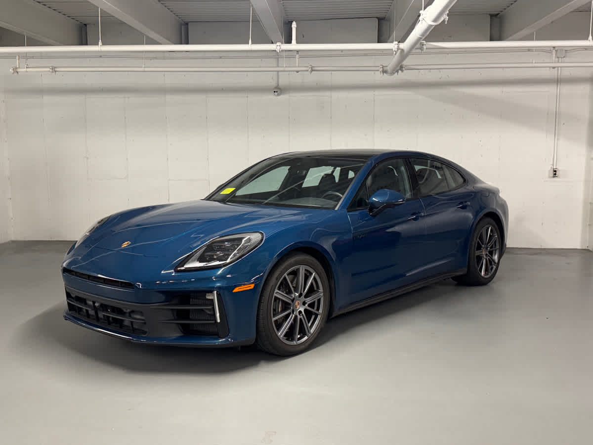 New 2026 Porsche Panamera 4 E-Hybrid Sedan