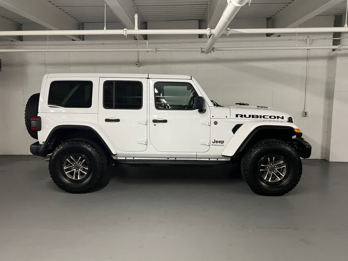 2024 Jeep Wrangler 4-Door Rubicon 392 - Photo 12