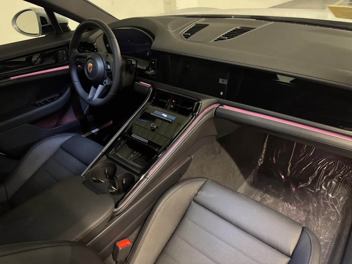 2026 Porsche Panamera Base - Photo 24