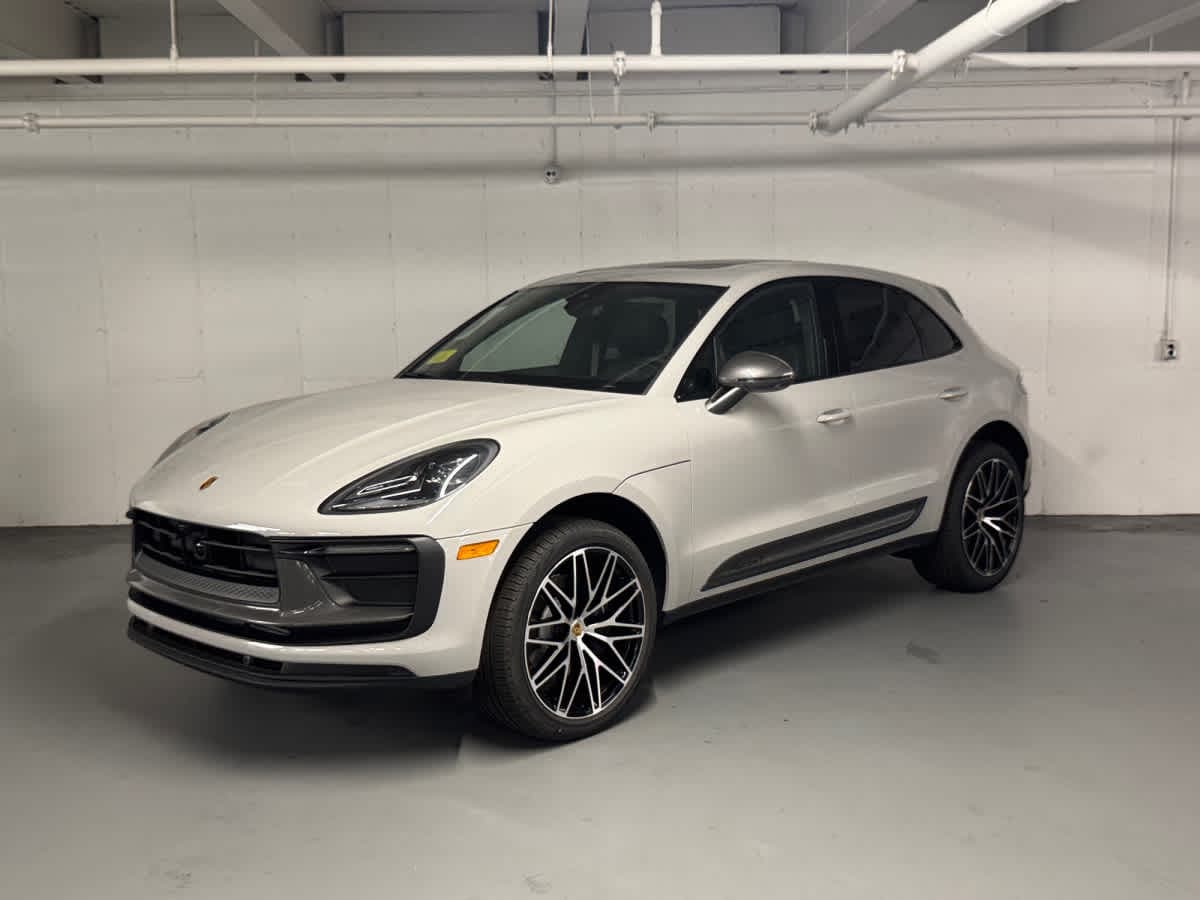 2026 Porsche Macan T