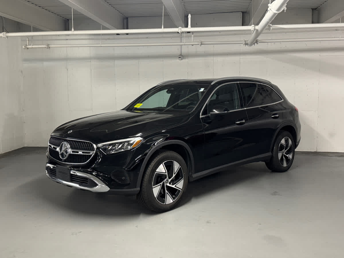 2023 Mercedes-Benz GLC