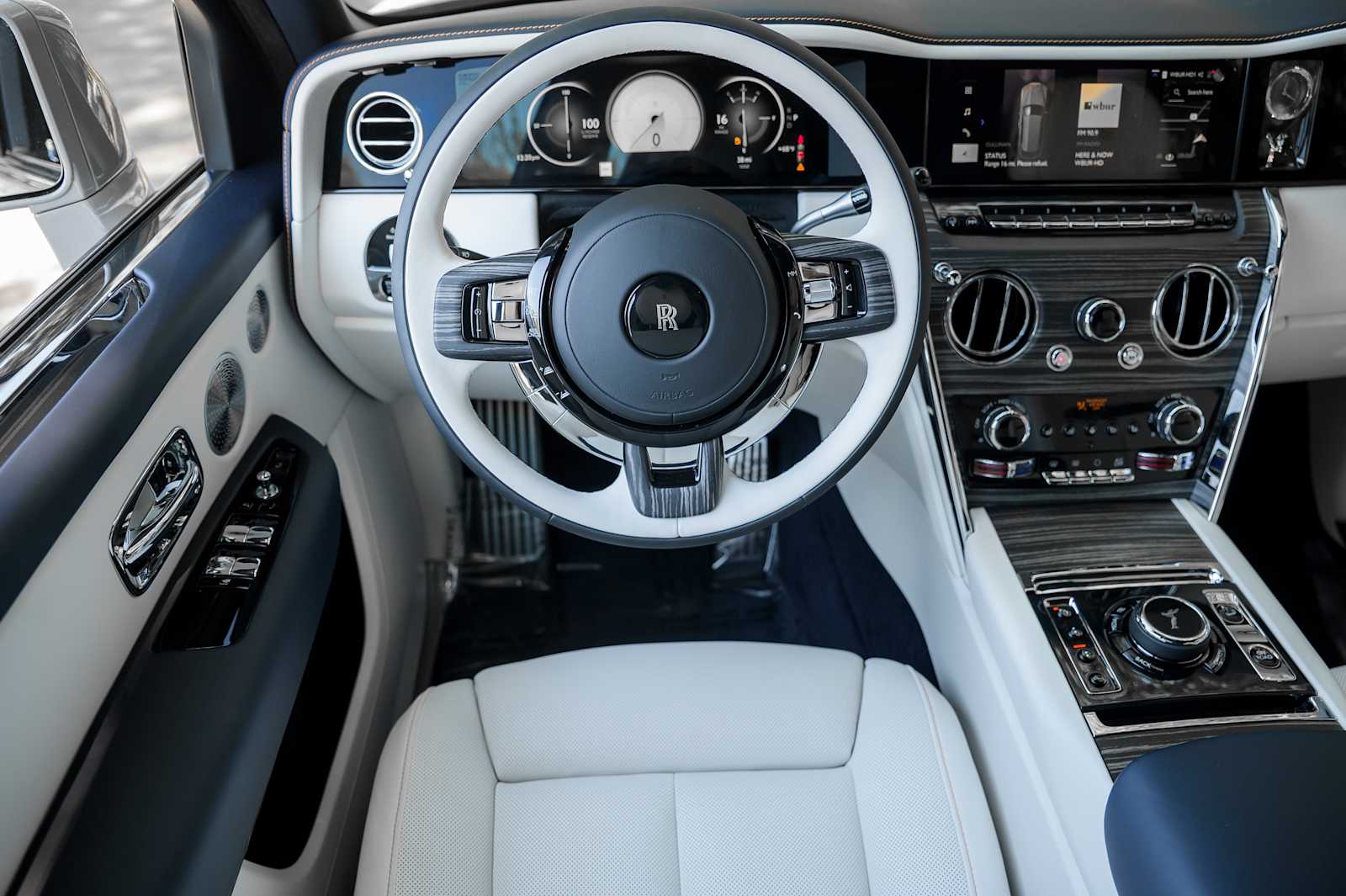 2027 Rolls-Royce Cullinan Base - Photo 53