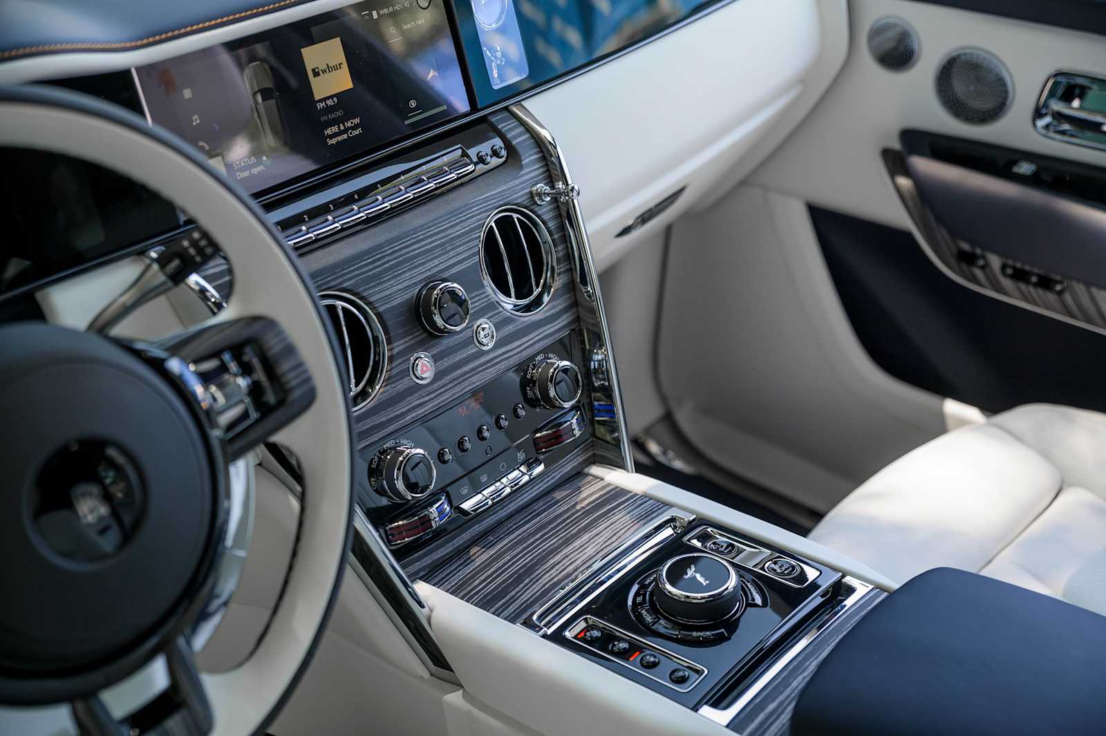 2027 Rolls-Royce Cullinan Base - Photo 30