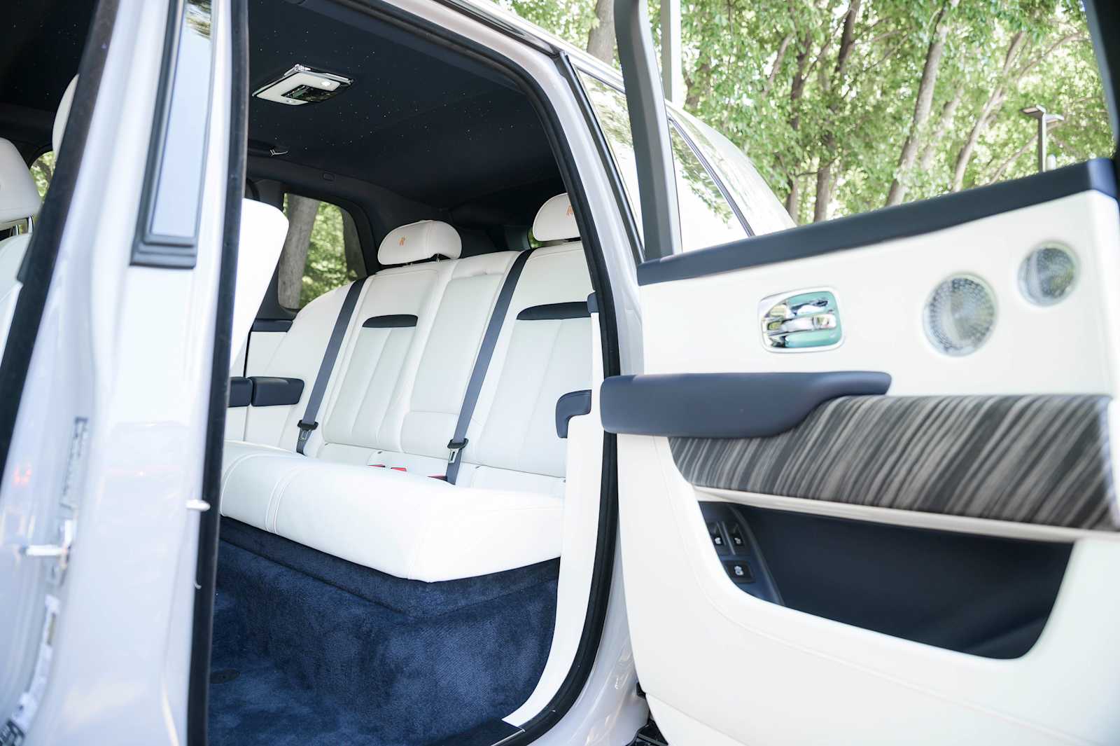 2027 Rolls-Royce Cullinan Base - Photo 40