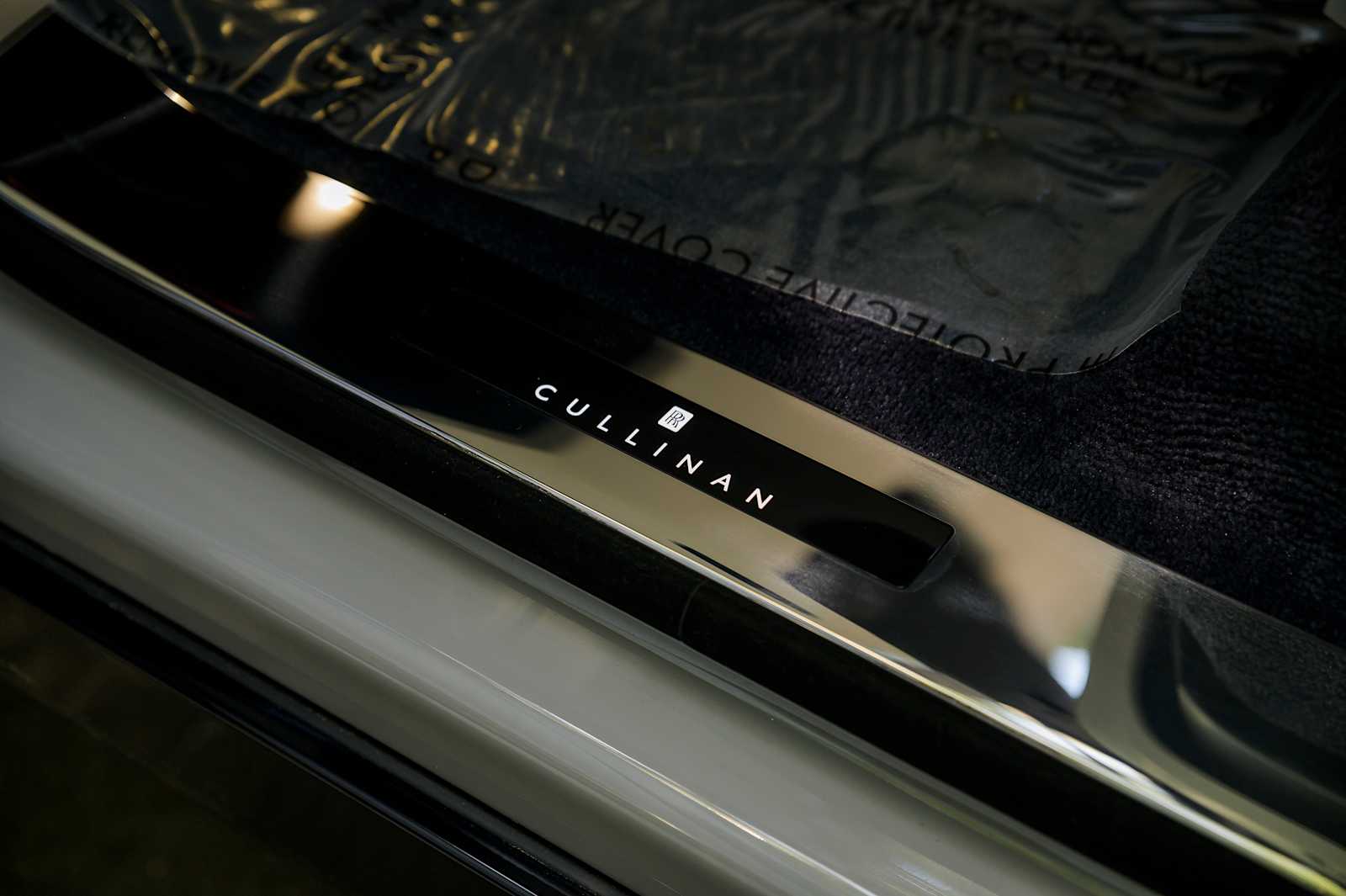 2027 Rolls-Royce Cullinan Base - Photo 27