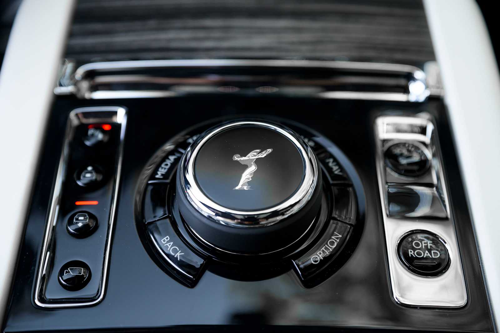 2027 Rolls-Royce Cullinan Base - Photo 59