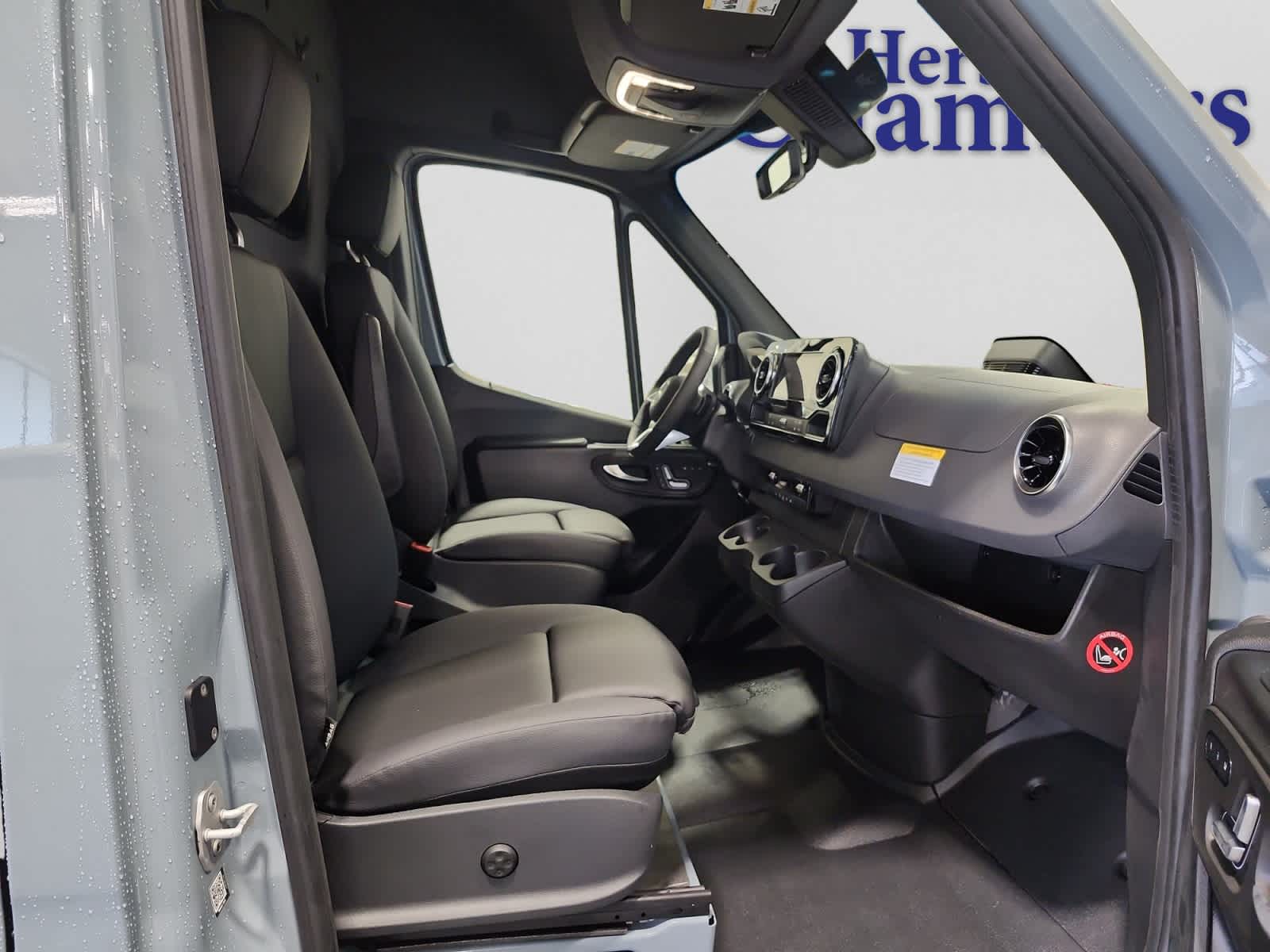2026 Mercedes-Benz Sprinter Cargo Van Base - Photo 20