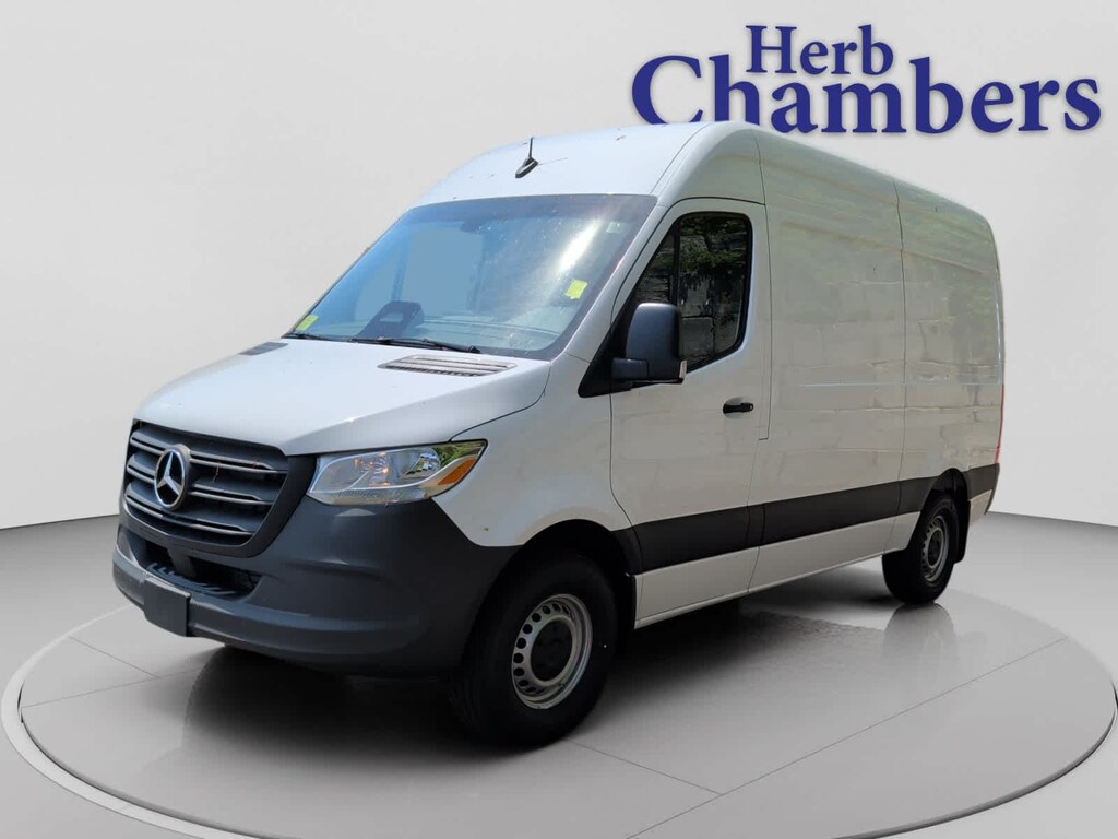New 2026 Mercedes-Benz Sprinter 2500 Standard Roof 4-Cyl Diesel Van Crew Van