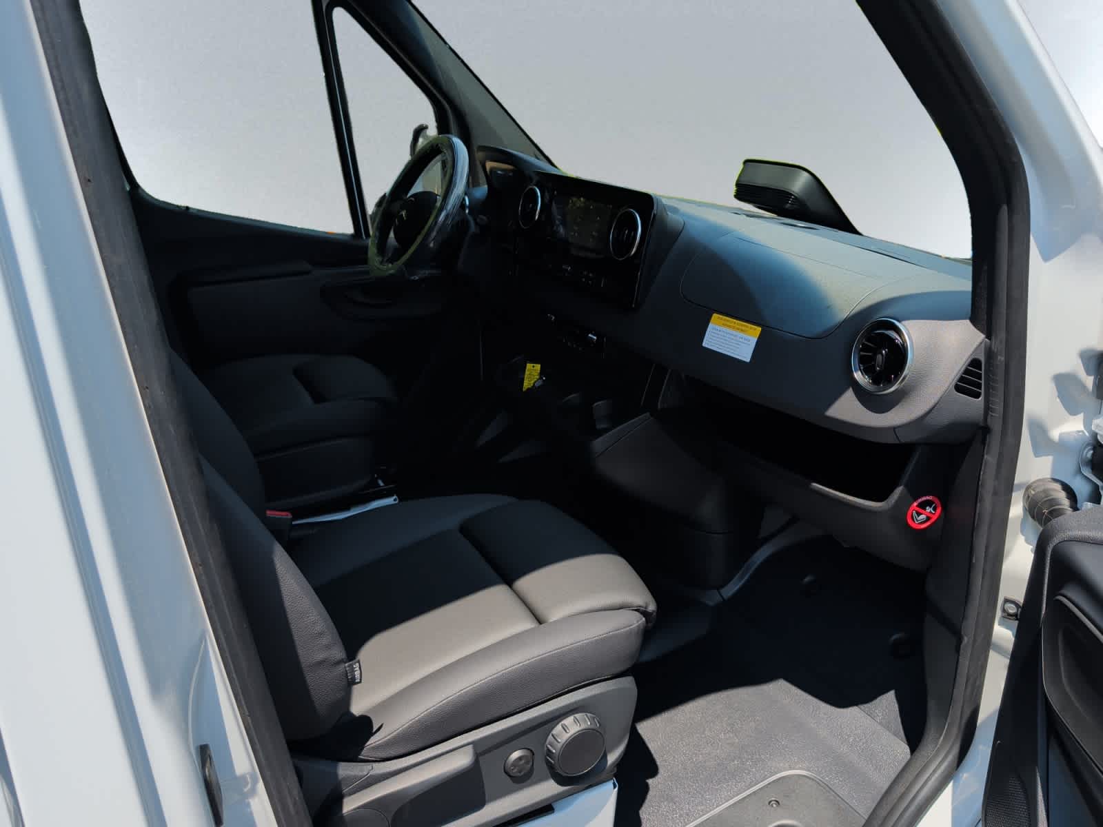 2026 Mercedes-Benz Sprinter Cargo Van Base - Photo 9
