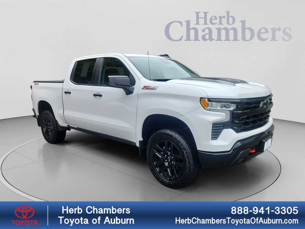 Used 2025 Chevrolet Silverado 1500 LT Trail Boss 4WD Crew Cab 147 Truck