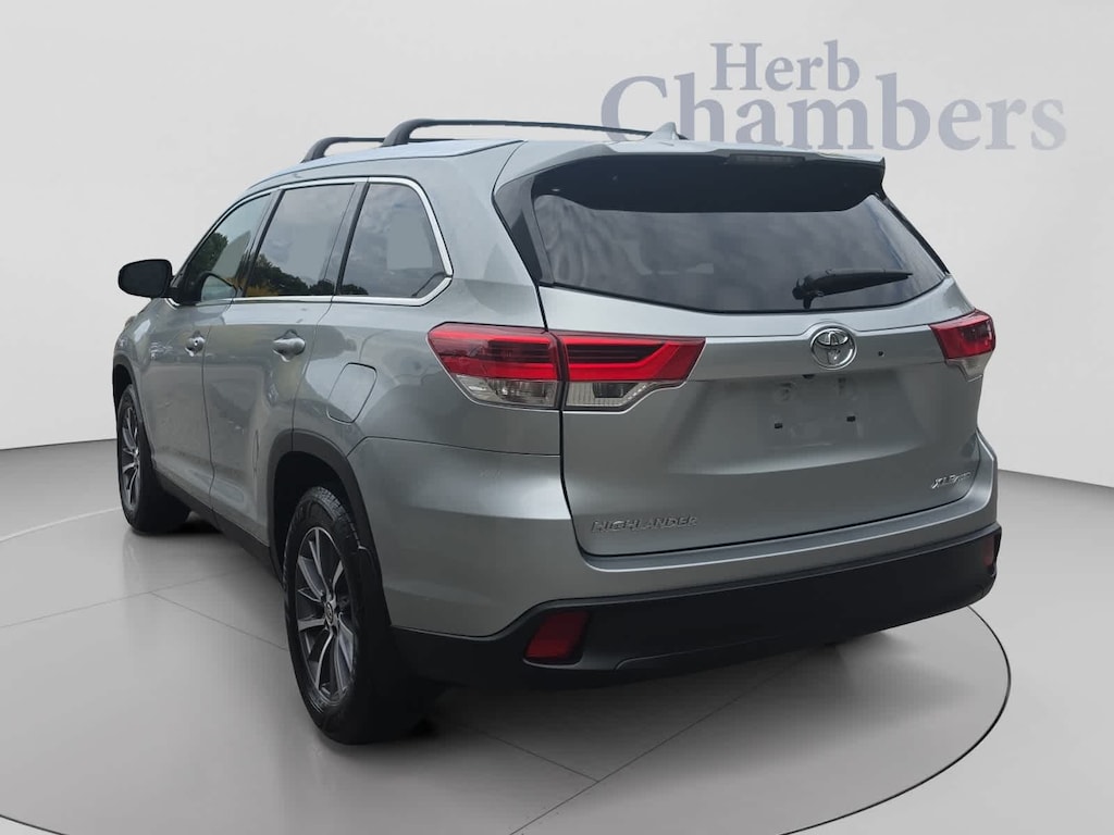 Used 2019 Toyota Highlander XLE SUV