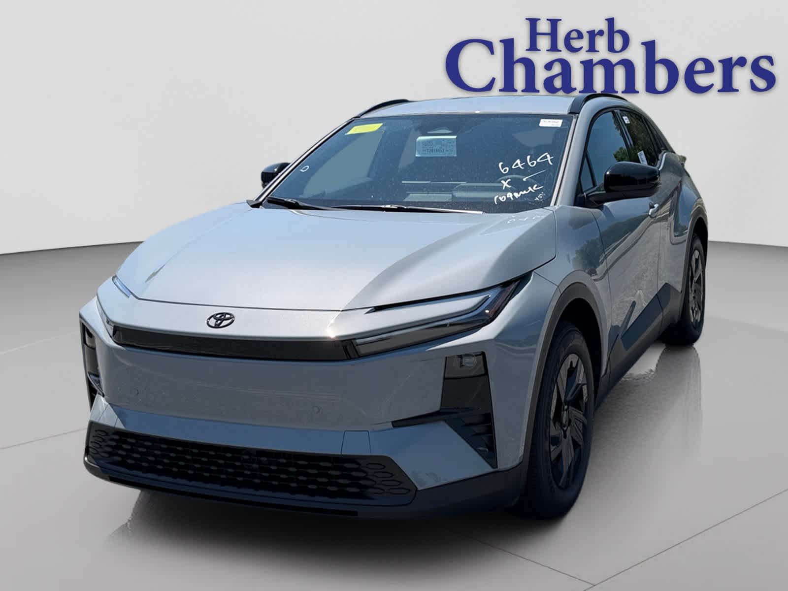 2026 Toyota C-HR SE - Photo 9