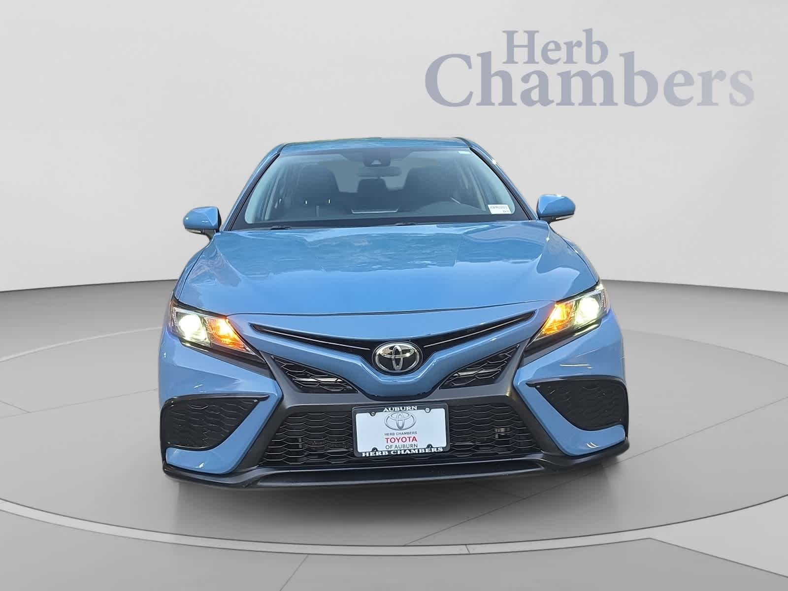 Used 2023 Toyota Camry SE Sedan