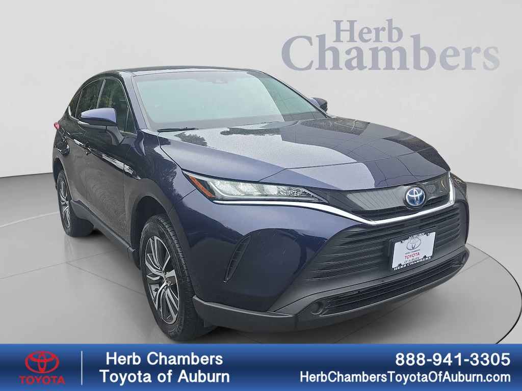 Used 2022 Toyota Venza LE SUV