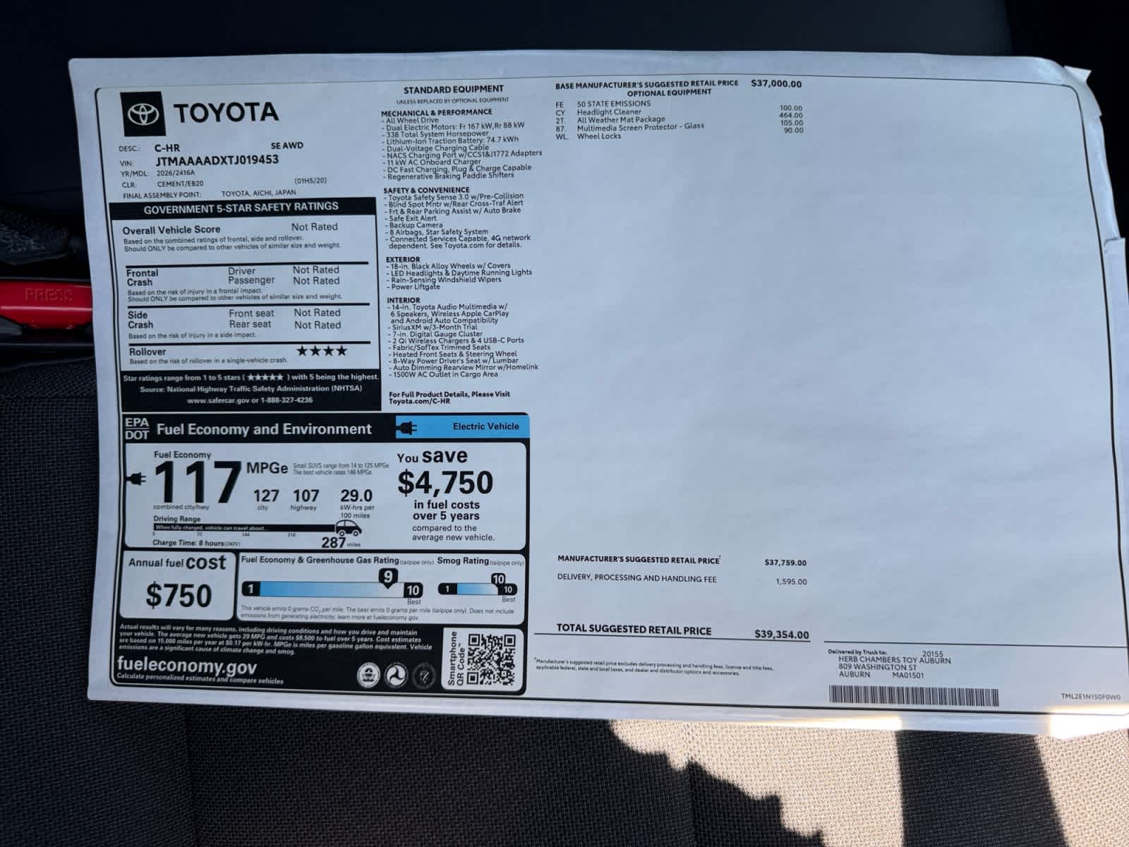 2026 Toyota C-HR SE - Photo 13
