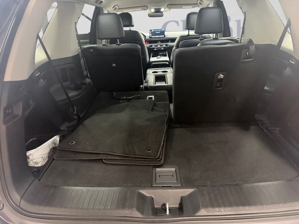 Used 2024 Honda Pilot EX-L 8 Passenger SUV