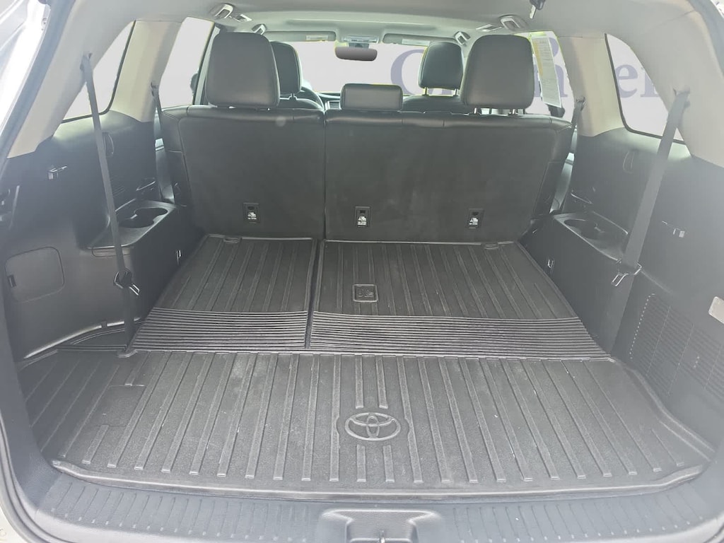 Used 2019 Toyota Highlander XLE SUV