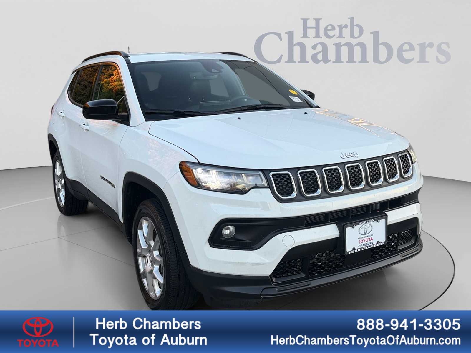 2023 Jeep Compass Latitude Lux