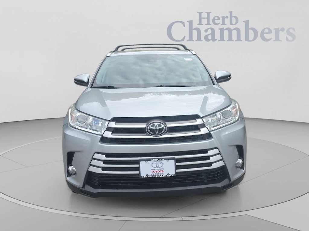 Used 2019 Toyota Highlander XLE SUV