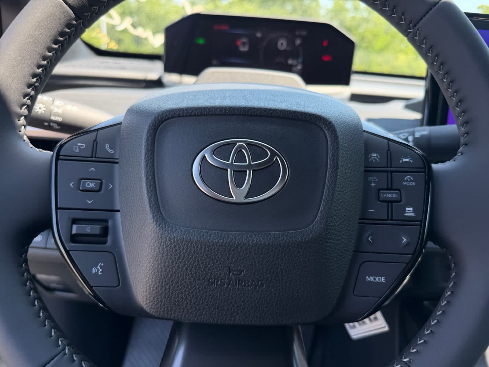 2026 Toyota C-HR SE - Photo 25