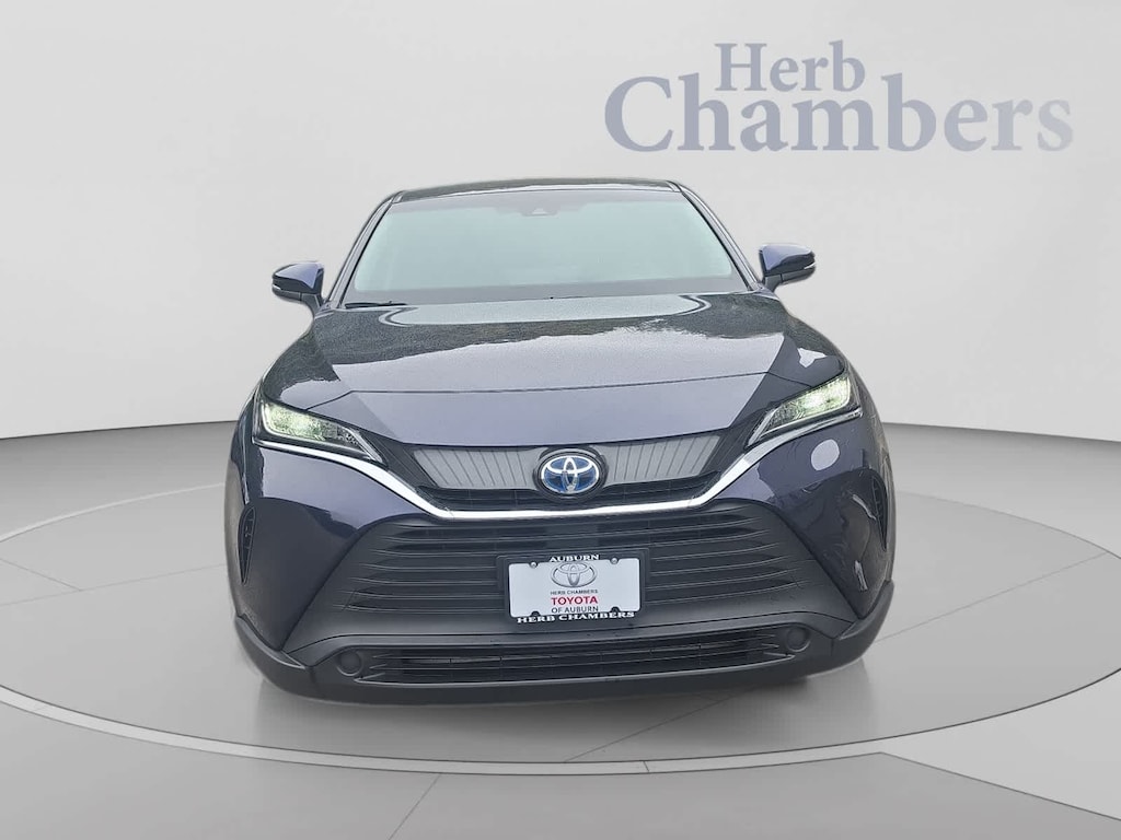Used 2022 Toyota Venza LE SUV