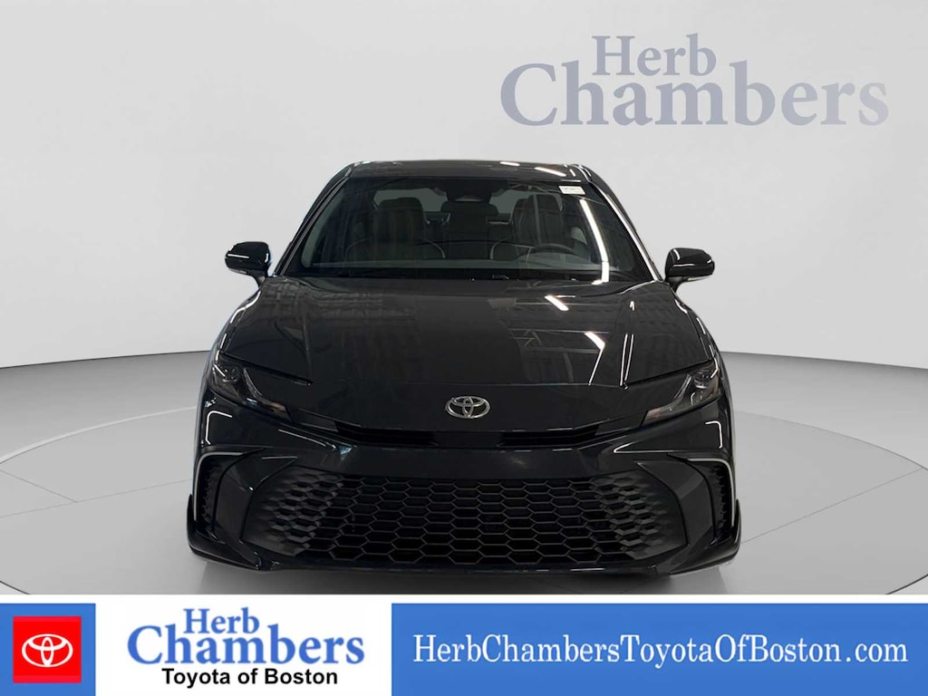 Used 2026 Toyota Camry SE Sedan