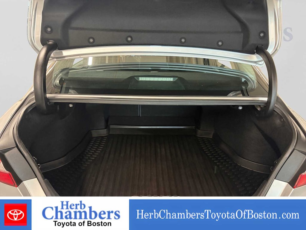 Certified 2018 Toyota Camry SE Sedan