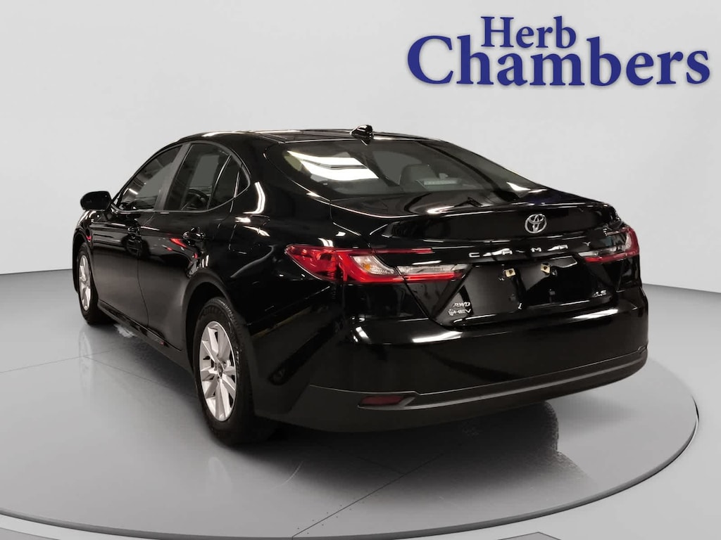 Used 2025 Toyota Camry LE Sedan
