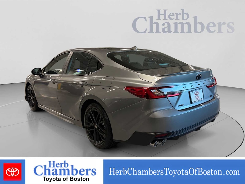 Used 2026 Toyota Camry SE Sedan