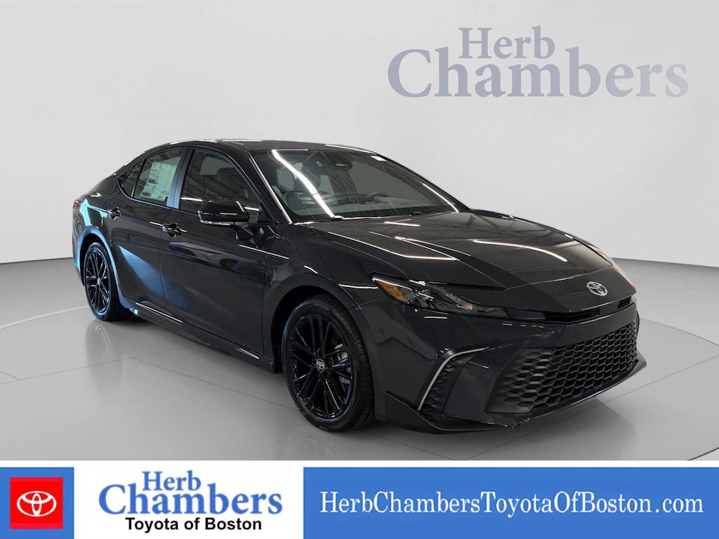 Used 2026 Toyota Camry SE Sedan